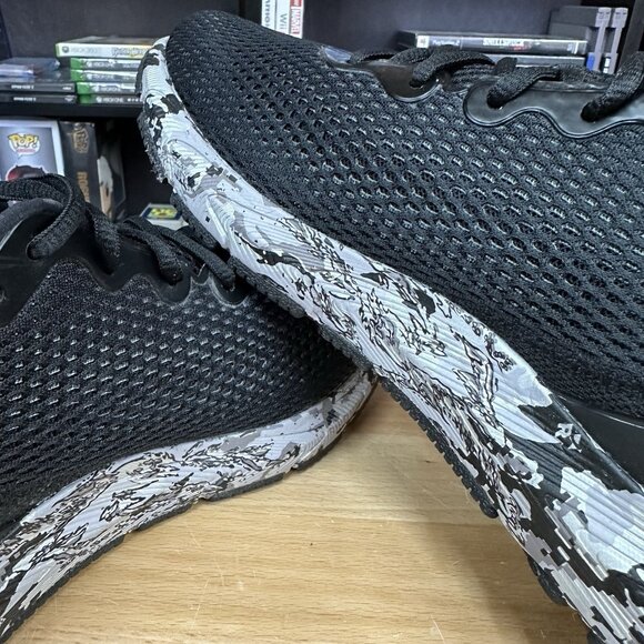 Under Armour UA HOVR Sonic 4 Reflective Camo Black Running Shoes Sz 9 Bluetooth - Picture 4 of 7